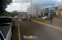 Laranjeiras - Freada brusca causa acidente entre veículos  no centro da cidade