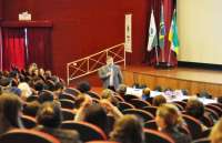 Laranjeiras - Com apoio da prefeitura, comunidade discute direitos da pessoa com deficiência e idosa durante conferências