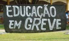 Professores do 3&ordm; ano do Ensino M&eacute;dio devem acatar decis&atilde;o judicial e voltar as aulas no Paran&aacute;