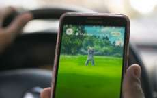 Motorista provoca acidente jogando Pok&eacute;mon Go