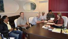 Catanduvas - Prefeita Noemi regulariza terreno e concede titularidade