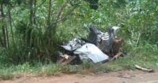 Grave acidente entre caminh&otilde;es e carros deixa tr&ecirc;s mortos no Paran&aacute;