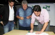 Sec. Ratinho Junior, repassa R$10 milh&otilde;es as cidades