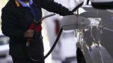 Petrobras aumenta pre&ccedil;o da gasolina nas refinarias em 0,8% a partir deste s&aacute;bado