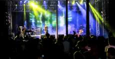 Cand&oacute;i - Canta Cand&oacute;i apresenta talentos municipais