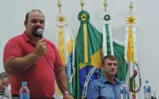Cand&oacute;i - Vereadores aprovam Mo&ccedil;&atilde;o de Rep&uacute;dio contra reforma previdenci&aacute;ria