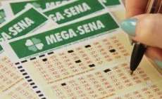 Um apostador acerta as seis dezenas da Mega-Sena