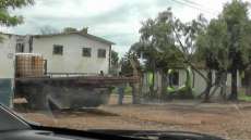 Laranjeiras - Funcionários do pátio de maquinas fizeram paralisação na manhã de ontem, dia 13