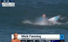 Um dos maiores nomes do Surf &eacute; atacado por tubar&atilde;o. Assista