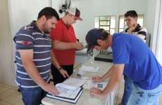 Cand&oacute;i - Jovens candoianos far&atilde;o parte da cerim&ocirc;nia de alistamento militar
