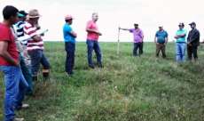 Reserva do Iguaçu - Agricultores participam de tarde de campo sobre cadeia produtiva do leite
