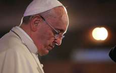 Papa Francisco sugere uso de anticoncepcionais para combater Zika