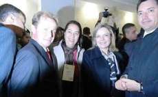 Laranjeiras -  Sirlene Svartz está em Pinhais participando do encontro com ministros e lideranças do Governo Federal