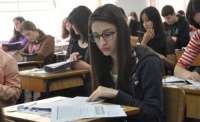 Laranjeiras - Alunos do ensino médio realizam provas do Programa de Avaliação Continuada (PAC) neste domingo, dia 19