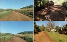 Rio Bonito - Via&ccedil;&atilde;o e Obras est&atilde;o adequando e cascalhando a estrada da comunidade Santa Luzia