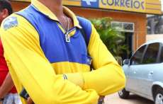 Funcion&aacute;rios dos Correios iniciam greve no Paran&aacute;
