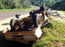 Rio Bonito - Motorista morre preso &agrave;s ferragens, ap&oacute;s tombar carreta na BR 158