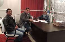 Catanduvas - Prefeita Noemi repassa barrac&atilde;o industrial para empresa catanduvense