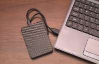 Aprenda a armazenar e proteger seus arquivos usando pen drive ou HD externo