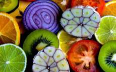 Segundo pesquisa, carn&iacute;voros vivem menos que veganos