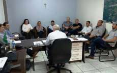 Guarania&ccedil;u - Prefeito e secret&aacute;rios discutem a&ccedil;&otilde;es de Governo