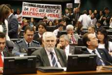 C&acirc;mara come&ccedil;a a discutir nesta semana m&eacute;rito da PEC da Maioridade Penal