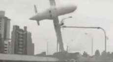 Sobe para 19 n&uacute;mero de mortos em acidente a&eacute;reo; v&iacute;deo mostra momento da queda