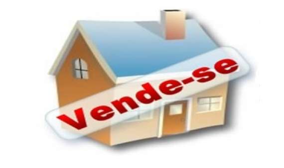 Laranjeiras - Vende-se casa para retirar do local