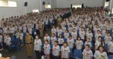 Cand&oacute;i - Proerd forma quase 300 alunos de escolas municipais