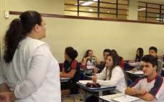 Escolas estaduais retomam as aulas ap&oacute;s o fim da greve dos professores