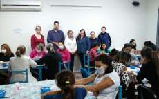 Virmond - Secretaria de Assist&ecirc;ncia Social e CRAS realizam curso de Manicure e Pedicure
