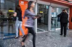 Com bancos fechados, clientes podem pagar contas em canais eletr&ocirc;nicos
