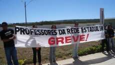 Assembleia de professores acontece s&oacute; no dia 4 de mar&ccedil;o