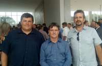 Pinh&atilde;o - Prefeito e secret&aacute;rios cumprem agenda em Curitiba