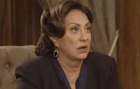 '&Ecirc;ta Mundo Bom': Ara&uacute;jo p&otilde;e em pr&aacute;tica golpe contra Anast&aacute;cia