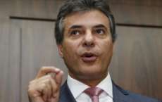 Governador Beto Richa sobre MST: "Eles n&atilde;o mandam no meu governo"