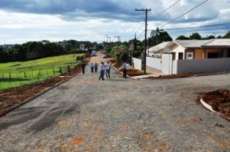 Laranjeiras - Obra de calçamento no Cristo Rei é liberada com acesso quase total