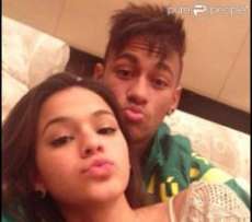 Neymar e Bruna Marquezine terminam namoro: 'Acabaram em Angra por ci&uacute;mes'