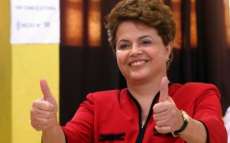 Dilma Rousseff anuncia constru&ccedil;&atilde;o de 800 aeroportos regionais