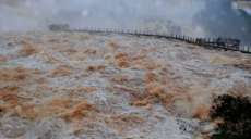 Paran&aacute; - Vaz&atilde;o nas Cataratas diminui, e passarelas permanecem fechadas