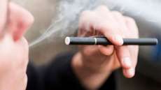 M&eacute;dicos aconselham uso de cigarro eletr&ocirc;nico para abandonar v&iacute;cio