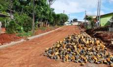 Laranjeiras - Prefeitura conclui nos próximos dias calçamento nas ruas Araras e Andorinhas no bairro Palmeiras