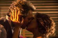 'Velho Chico': Tereza e Santo dormem juntos pela 1&ordf; vez