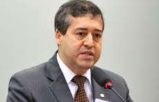 Ministro diz que governo deixou reforma trabalhista para 2&ordm; semestre de 2017