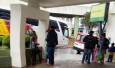 Menina de 14 anos &eacute; ferida com quatro tiros