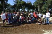 Pinh&atilde;o - Secretaria de esportes entrega materiais esportivos para crian&ccedil;as carentes do bairro S&atilde;o Jos&eacute;