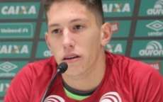 Goleiro da Chapecoense sai da UTI ap&oacute;s opera&ccedil;&atilde;o em S&atilde;o Paulo