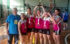 Pinh&atilde;o - Basquete pinh&atilde;oense &eacute; Campe&atilde;o dos Jogos da Juventude