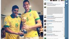 Foto de Hulk no vesti&aacute;rio mostra Diego Cavalieri nu
