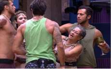 Renan poder&aacute; ser expulso do BBB por suposta "agress&atilde;o" a Dona Geralda